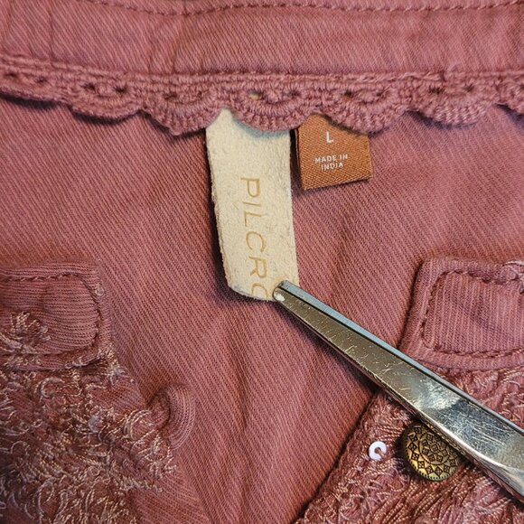 Anthropologie Pilcro Baby Doll Top L Embroidered Floral Sequins Dusty Rose Boho - Picture 3 of 10